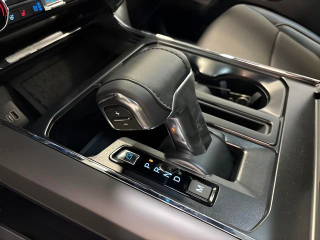 New 2025 Ford F150 Lariat w/ Equipment Group 501A Mid image 25