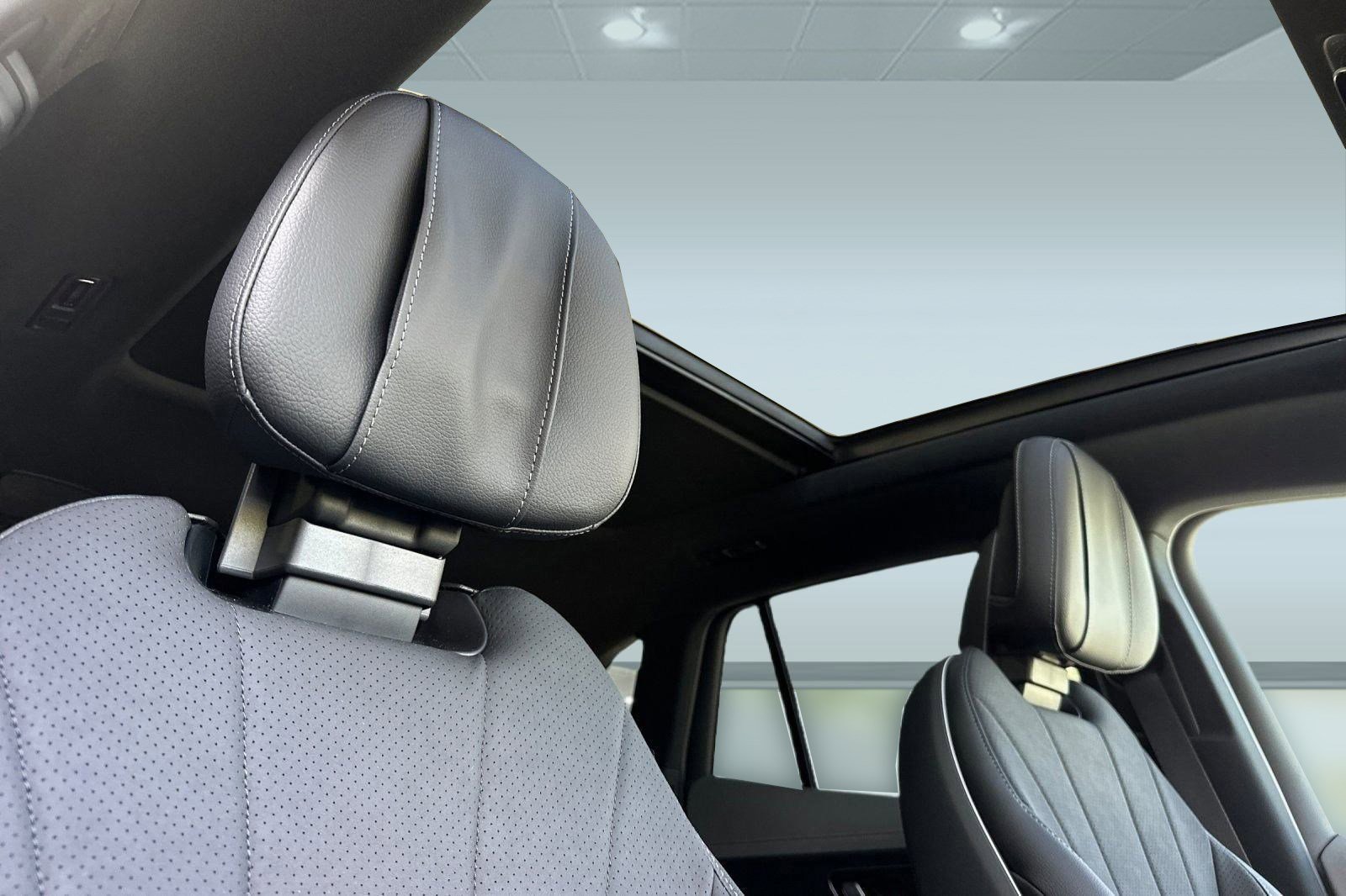 New 2025 Mercedes-Benz EQE 350+ SUV image 17