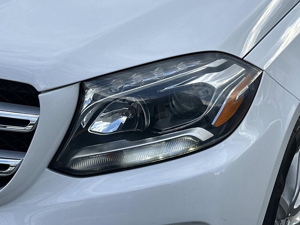 Used 2017 Mercedes-Benz GLS 450 4MATIC image 8