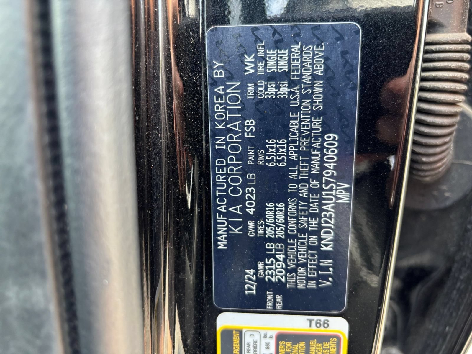 Used 2025 Kia Soul LX w/ LX Technology Package FWD image 26