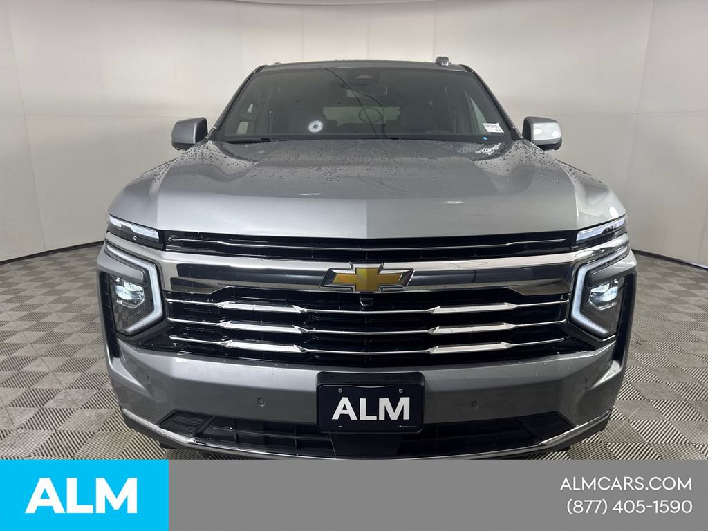 Used 2025 Chevrolet Tahoe LT AWD/4WD image 3
