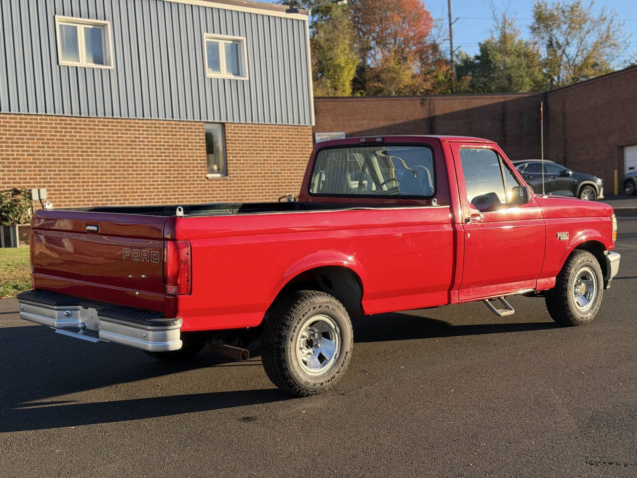 Used 1996 Ford F150 2WD Regular Cab image 8