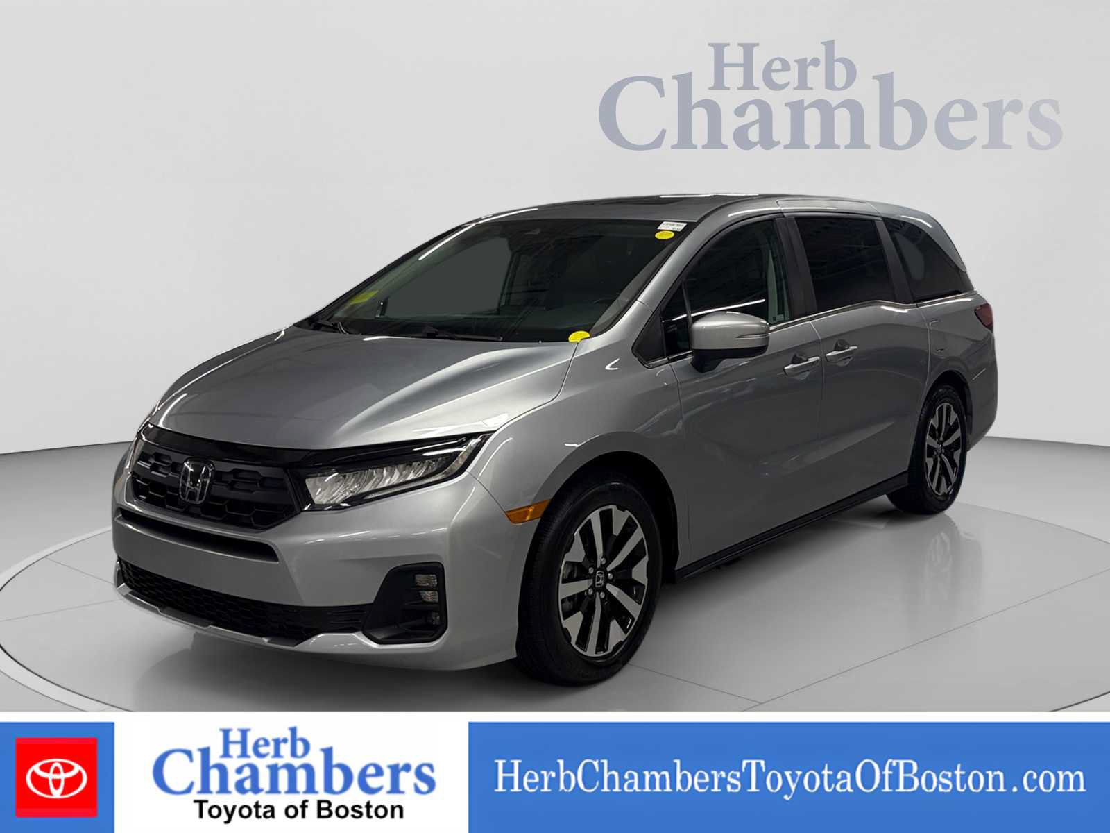 Used 2025 Honda Odyssey EX-L image 9