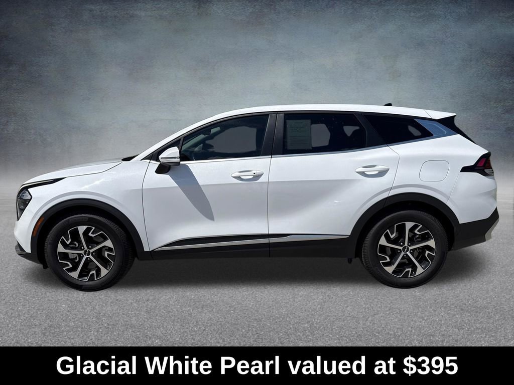 Used 2023 Kia Sportage EX FWD image 2