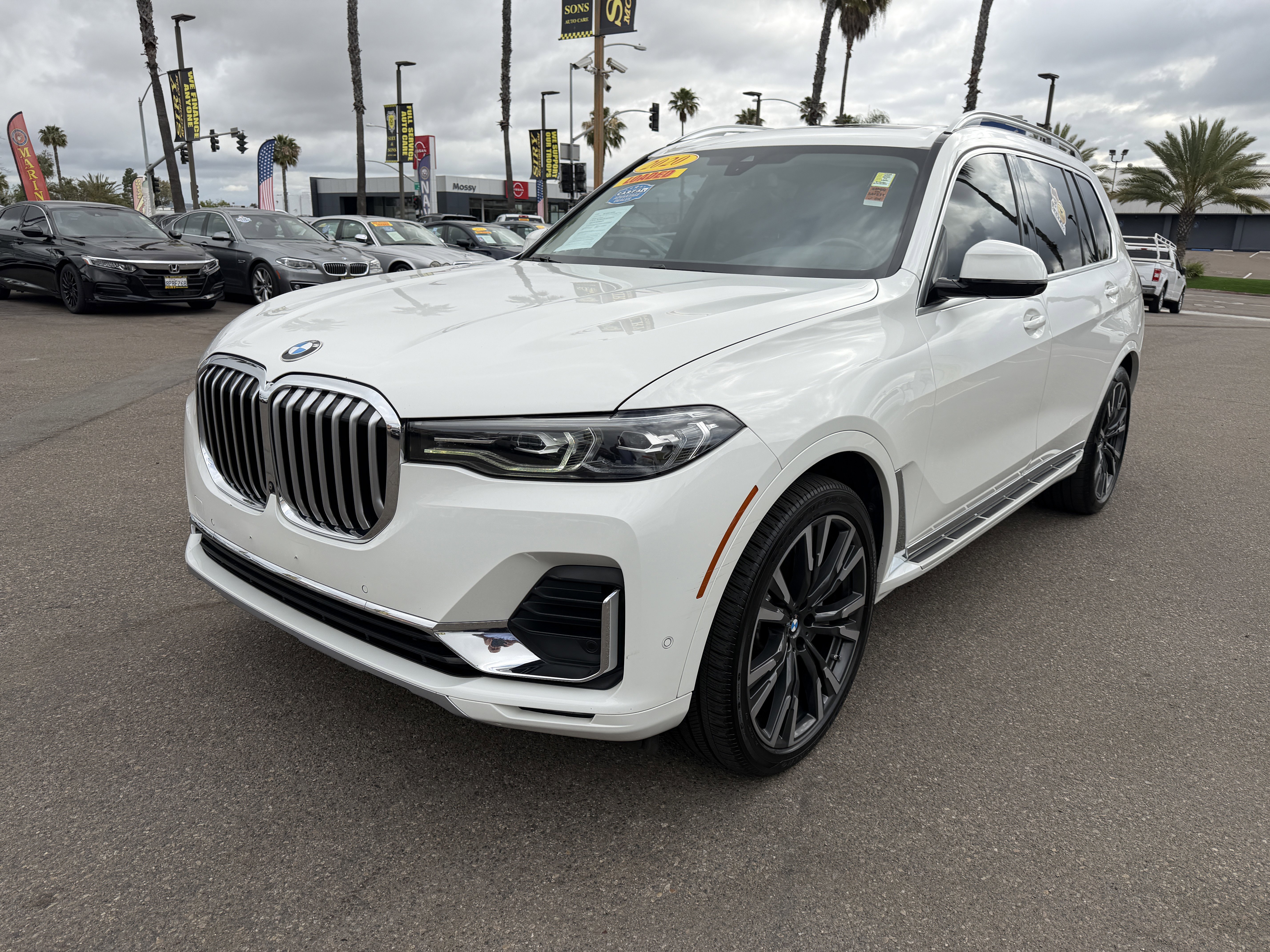 Used 2020 BMW X7 xDrive40i w/ Premium Package image 7