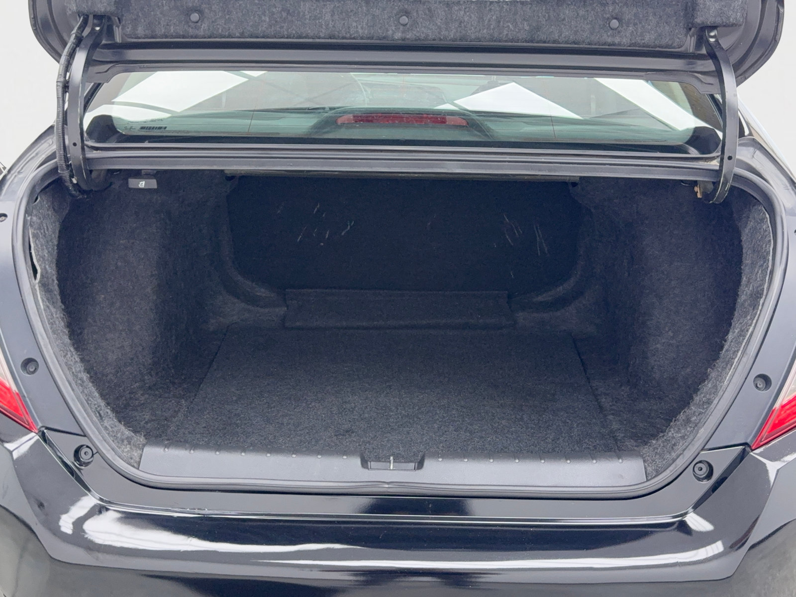 Used 2018 Honda Civic LX image 48