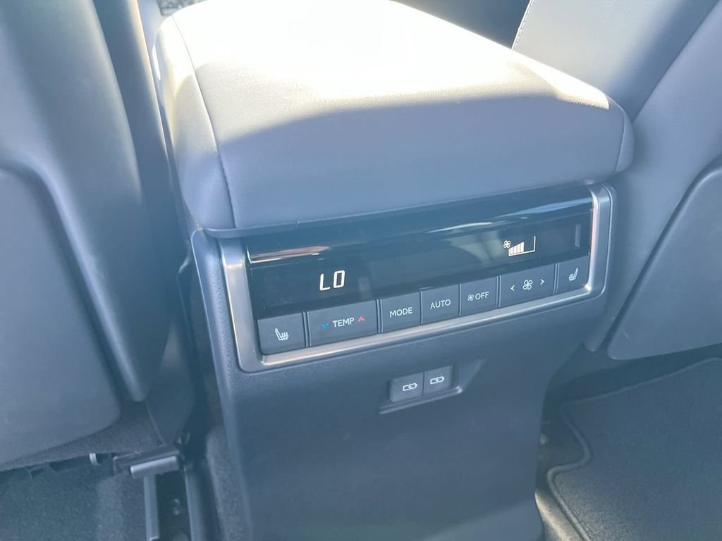 Certified 2024 Lexus GX 550 w/ Accessory Package (Z1) AWD/4WD image 20