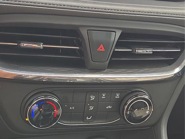 Used 2025 Buick Encore GX Preferred FWD image 14