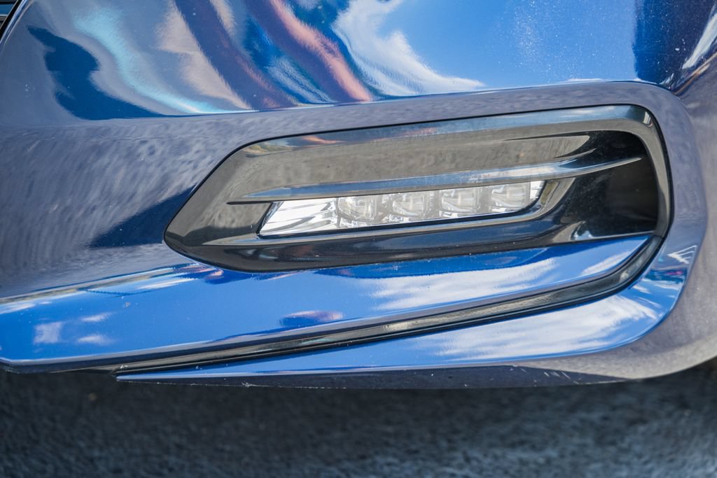 Used 2018 Honda Accord Touring image 13