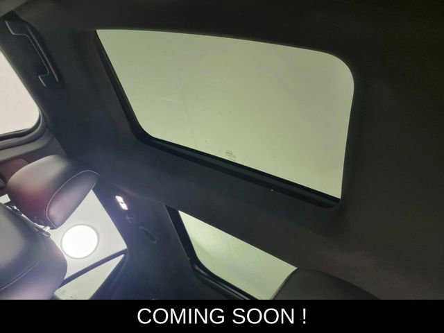 Used 2019 Ford Explorer XLT w/ Equipment Group 202A AWD/4WD image 34