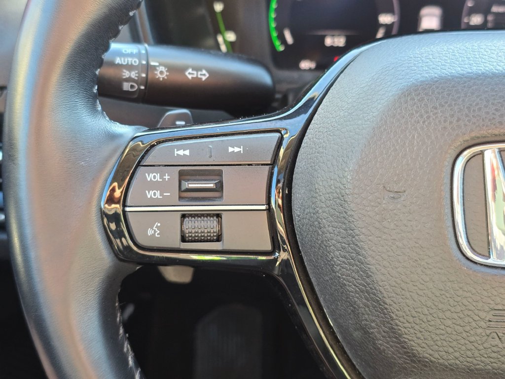 Used 2023 Honda Accord Touring image 27