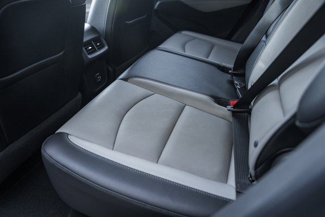 Used 2021 Chevrolet Equinox Premier image 36