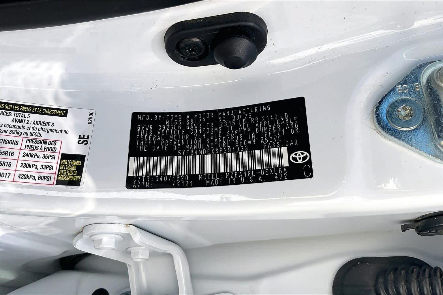 Used 2025 Toyota Corolla LE FWD image 33