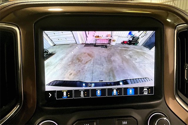 Used 2022 Chevrolet Silverado 3500 High Country image 25