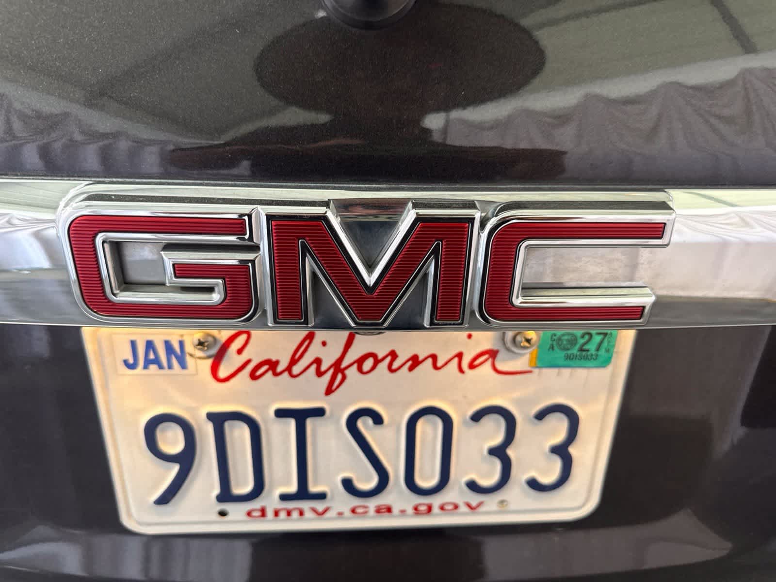 Used 2017 GMC Acadia SLE FWD image 16