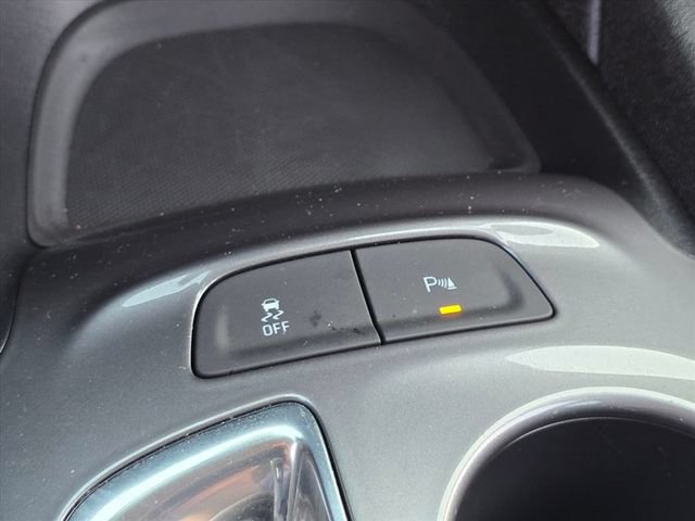 Certified 2025 Chevrolet Malibu LS FWD image 29