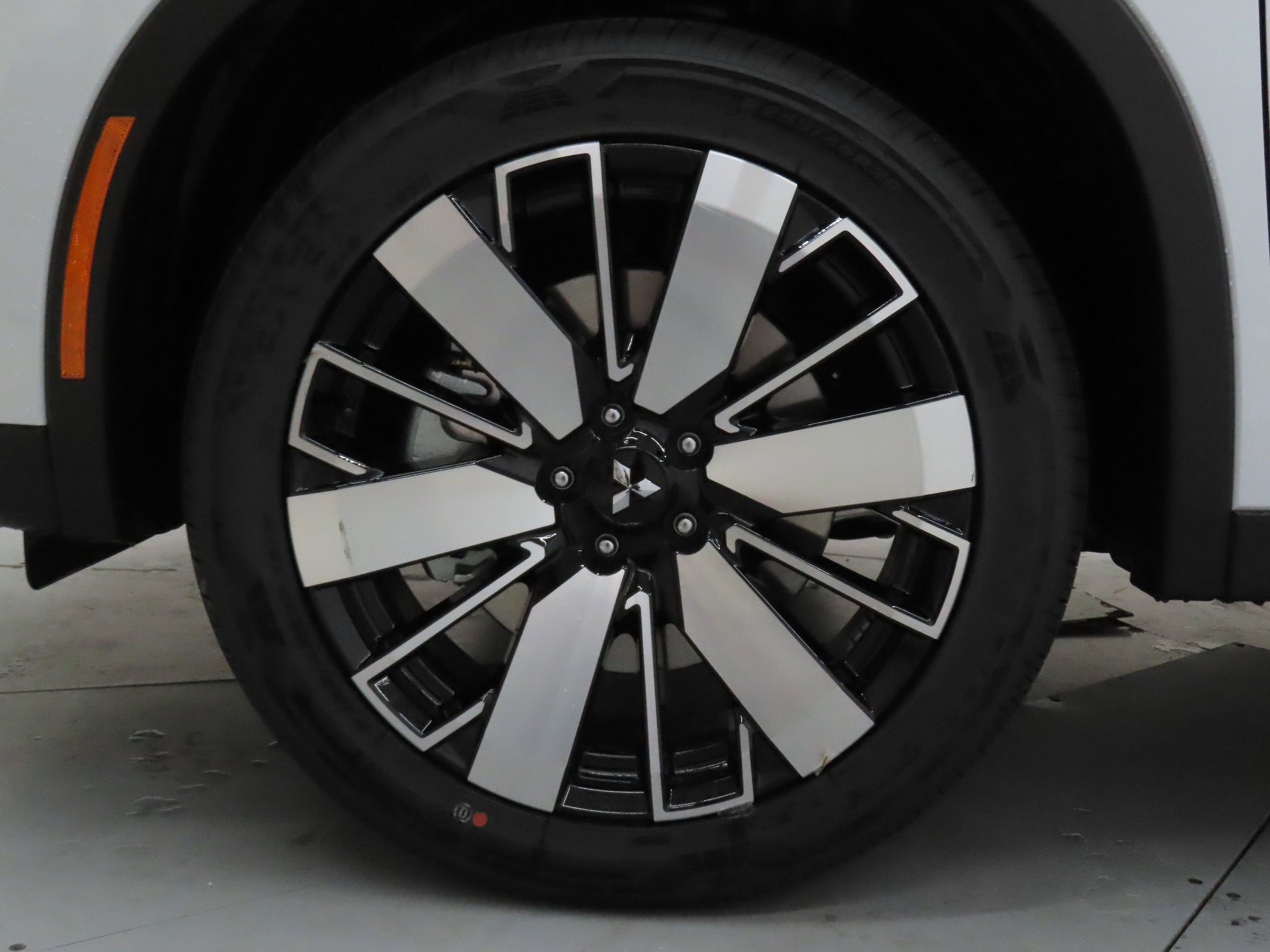 New 2026 Mitsubishi Outlander SE AWD/4WD image 25