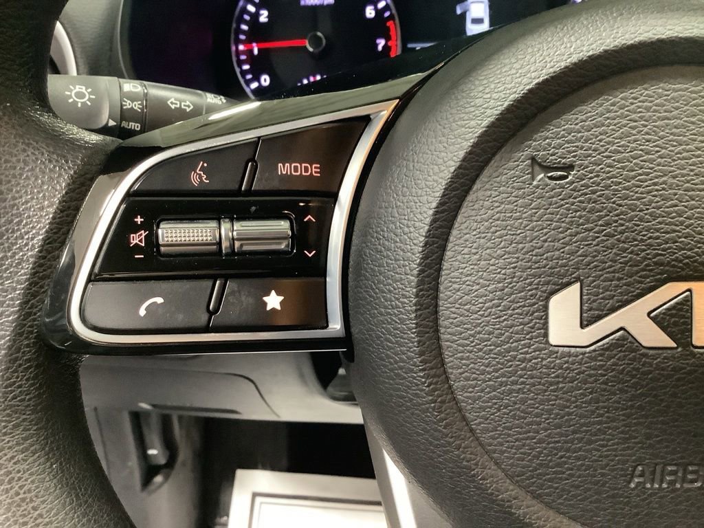 Certified 2023 Kia Forte LXS image 14