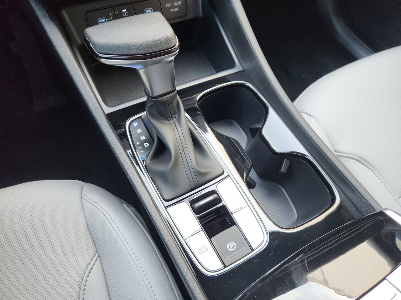 New 2026 Hyundai Santa Cruz SEL FWD image 18