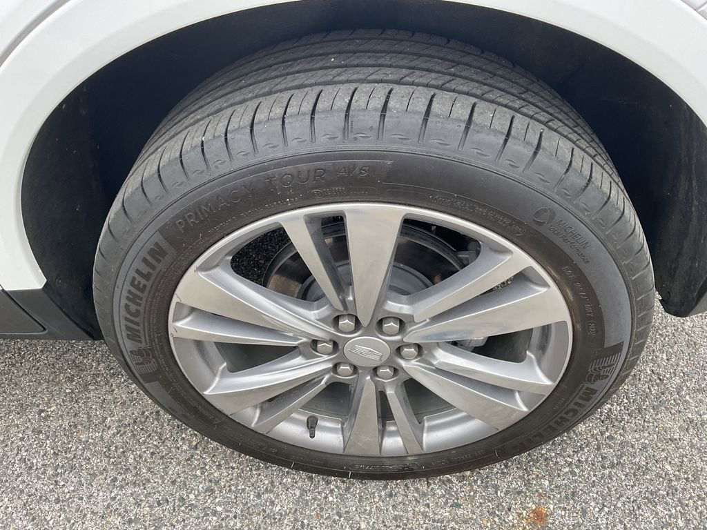 Used 2024 Cadillac XT5 Premium Luxury FWD image 6