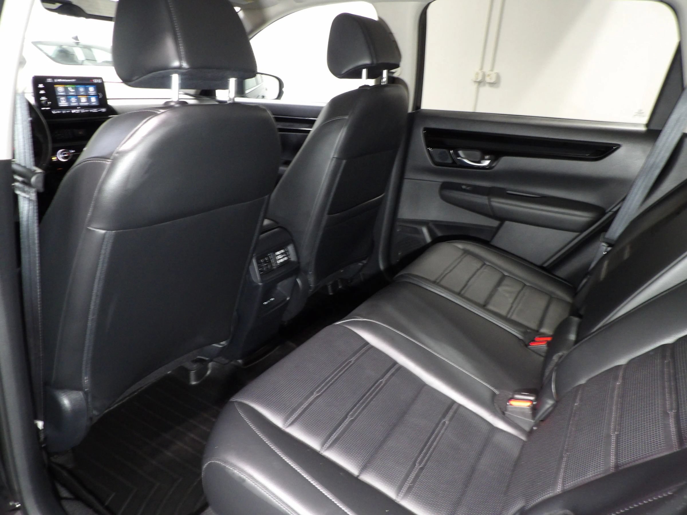 Used 2024 Honda CR-V EX-L image 11