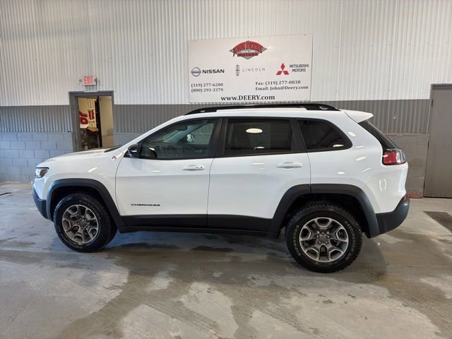 Used 2022 Jeep Cherokee Trailhawk w/ Premium Leather Package image 7
