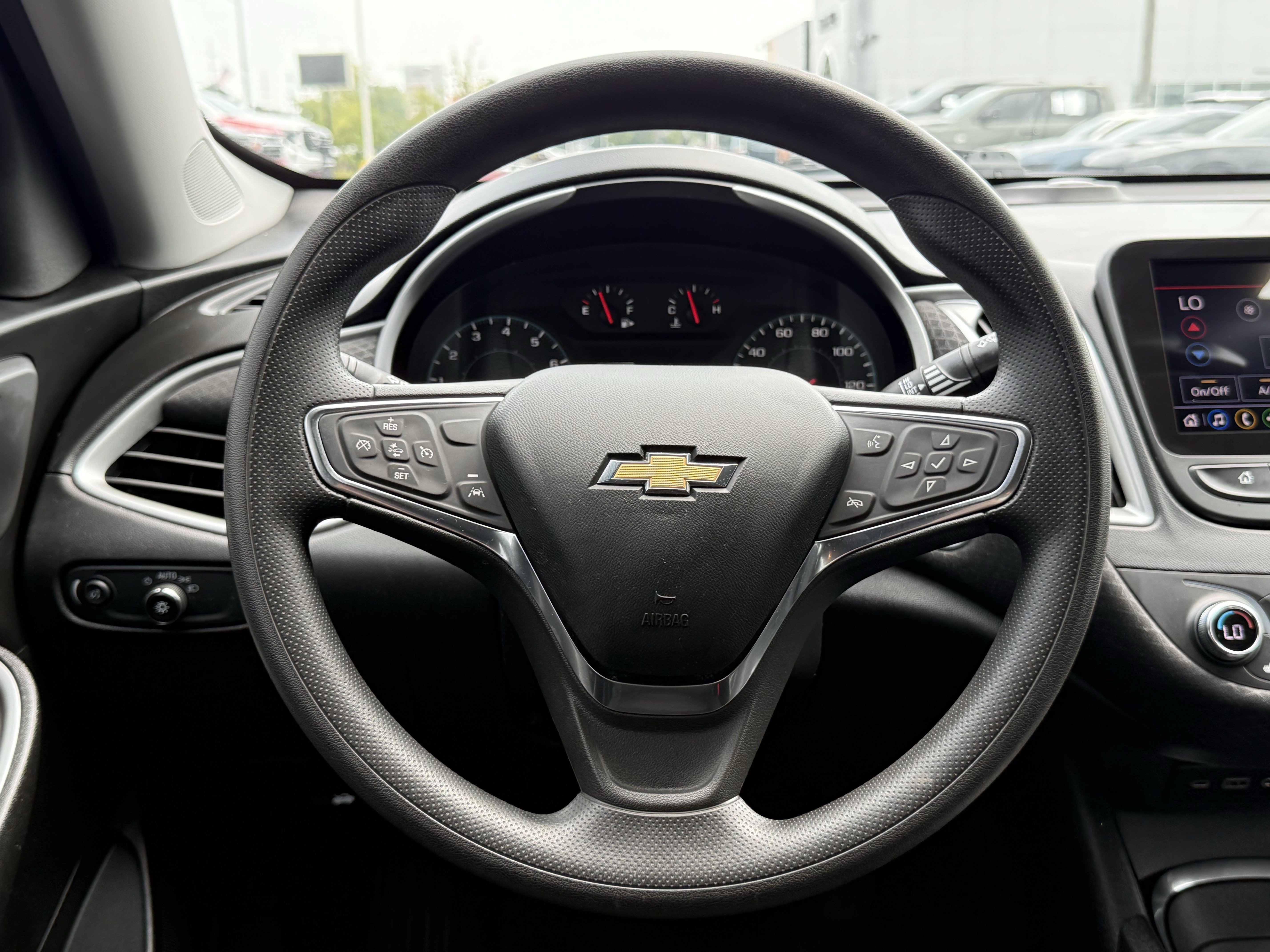 Used 2023 Chevrolet Malibu LT FWD image 19
