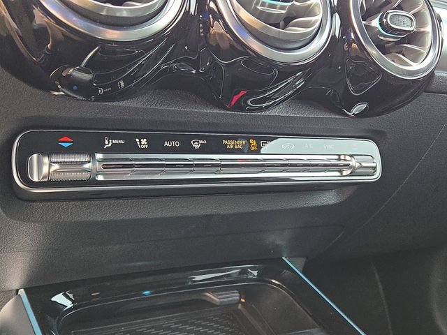 New 2026 Mercedes-Benz GLB 250 4MATIC image 14