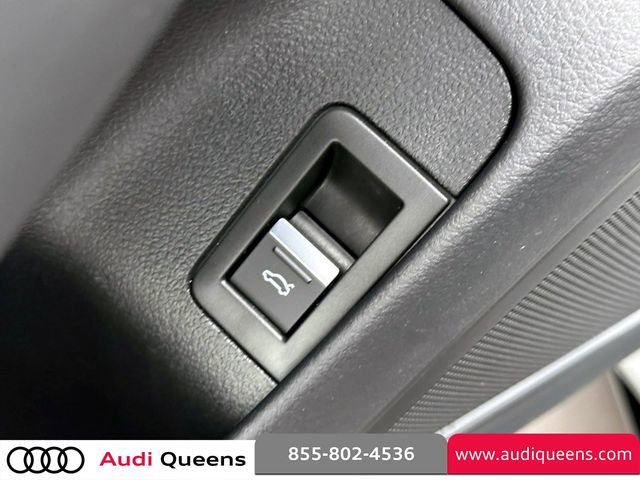 Used 2023 Audi RS 7 Sportback AWD/4WD image 20