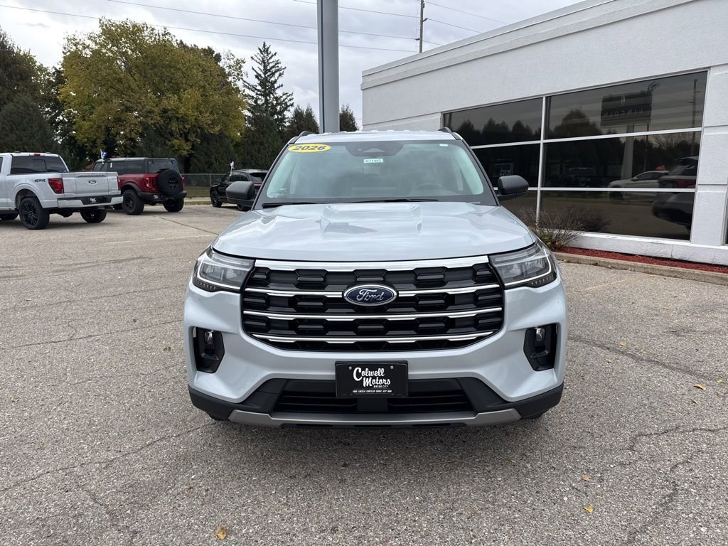 New 2026 Ford Explorer Active w/ Active Comfort Package image 5