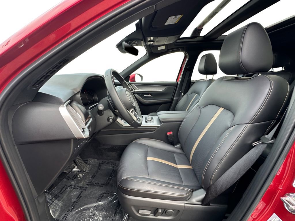 Certified 2025 MAZDA CX-90 3.3 Turbo S w/ Premium Package image 9
