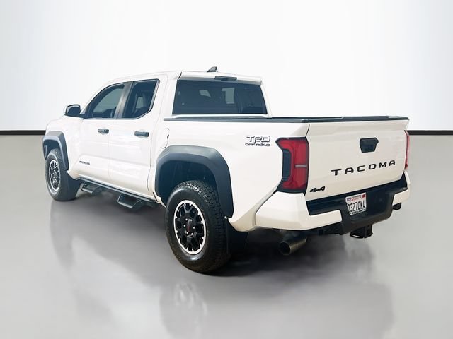 Used 2024 Toyota Tacoma TRD Off-Road AWD/4WD image 5