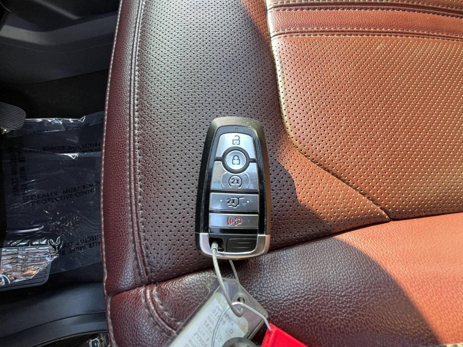 Used 2024 Ford Expedition Limited AWD/4WD image 26