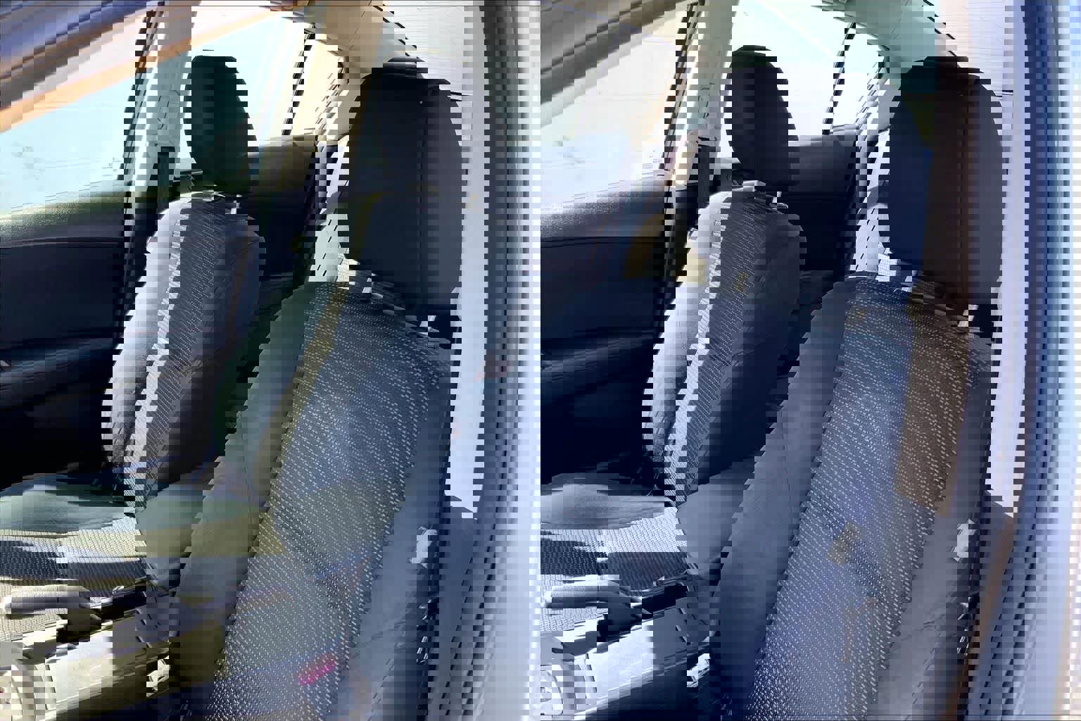 Used 2012 MAZDA MAZDA3 i Touring image 12