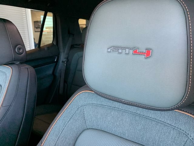 New 2026 GMC Terrain AT4 w/ Technology Package II AWD/4WD image 18