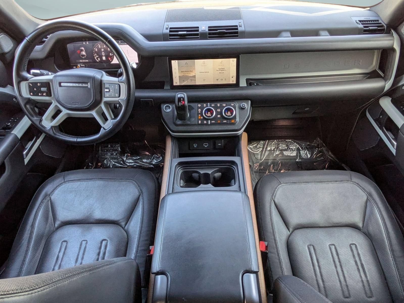 Used 2021 Land Rover Defender 110 X-Dynamic HSE AWD/4WD image 26