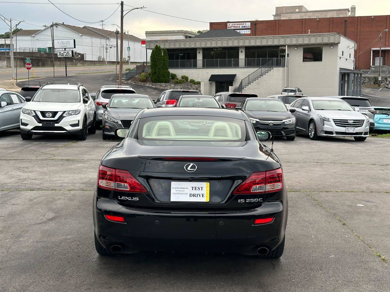 Used 2010 Lexus IS 250C RWD image 13