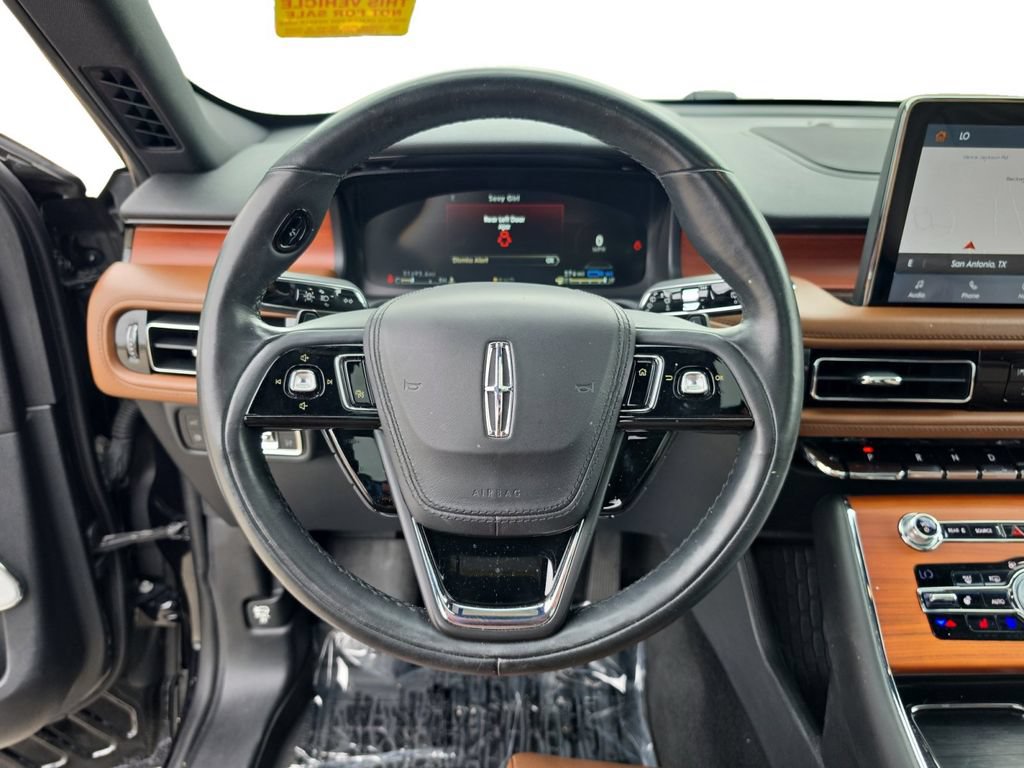 Used 2020 Lincoln Aviator Grand Touring w/ Equipment Group 302A AWD/4WD image 12