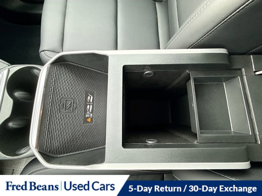 Used 2026 GMC Terrain Elevation w/ Elevation Premium Package image 39