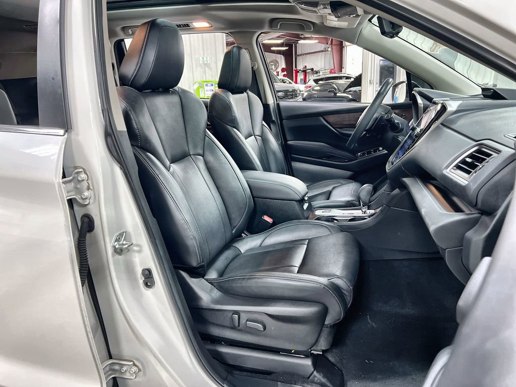 Used 2023 Subaru Ascent Touring AWD/4WD image 29