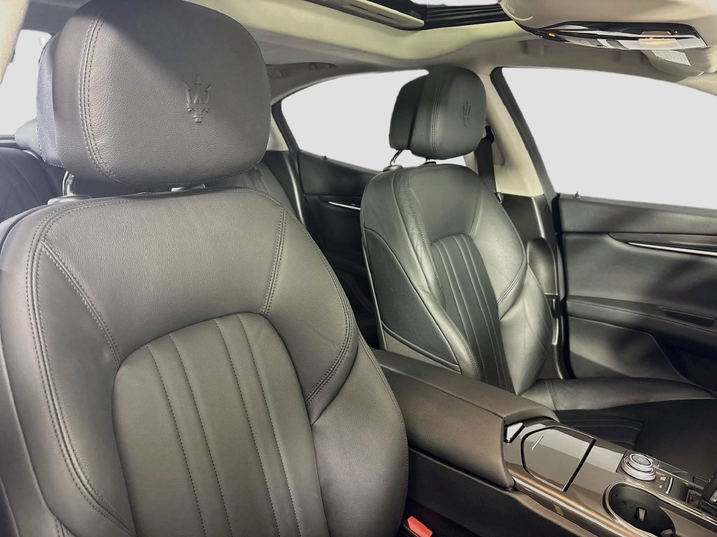 Used 2022 Maserati Ghibli GT RWD image 30