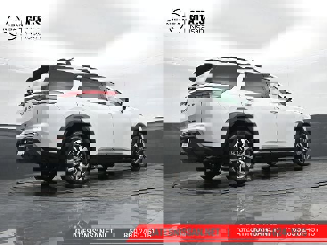 New 2026 Nissan Pathfinder SL image 32