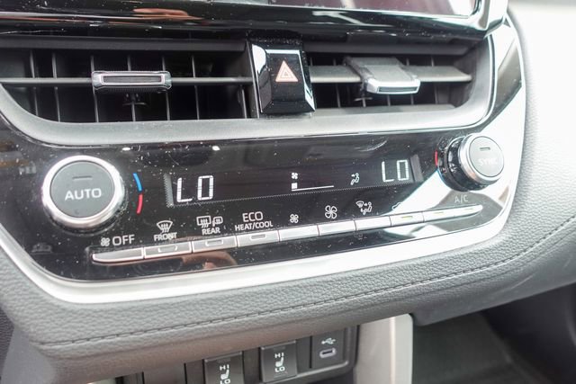 Certified 2023 Toyota Corolla Cross XLE w/ Convenience Package image 23