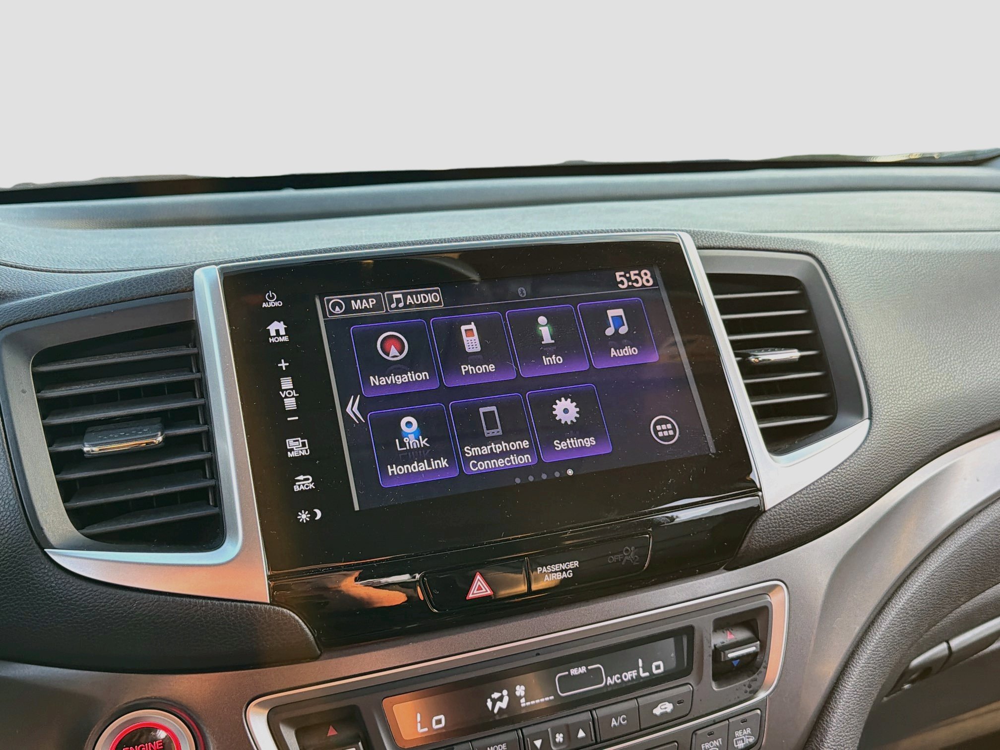 Used 2017 Honda Pilot EX-L image 16