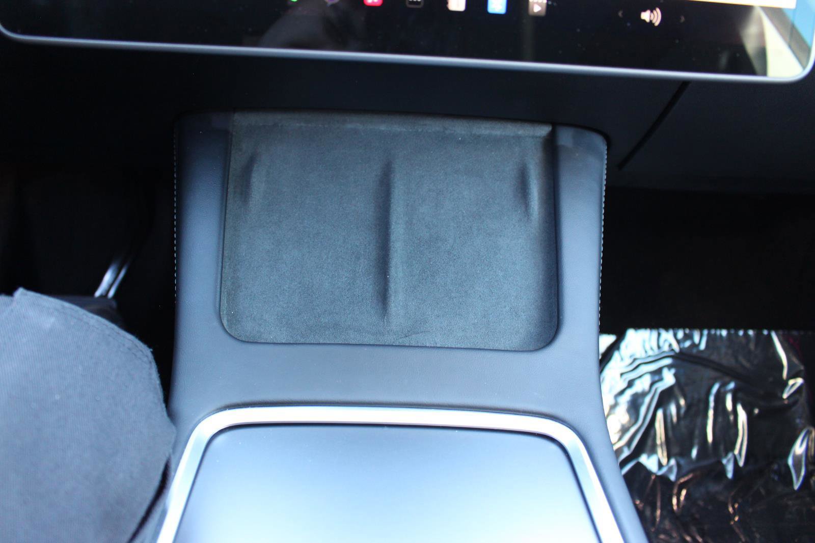 Used 2024 Tesla Model Y Long Range image 21