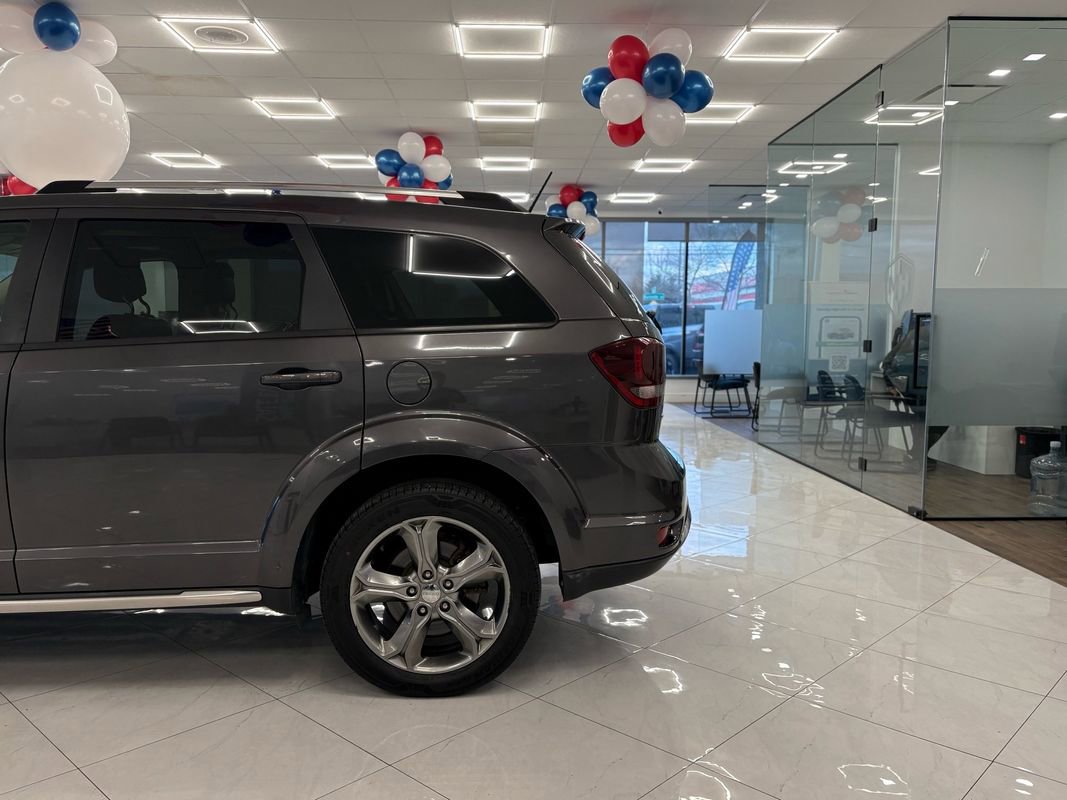 Used 2017 Dodge Journey Crossroad image 7