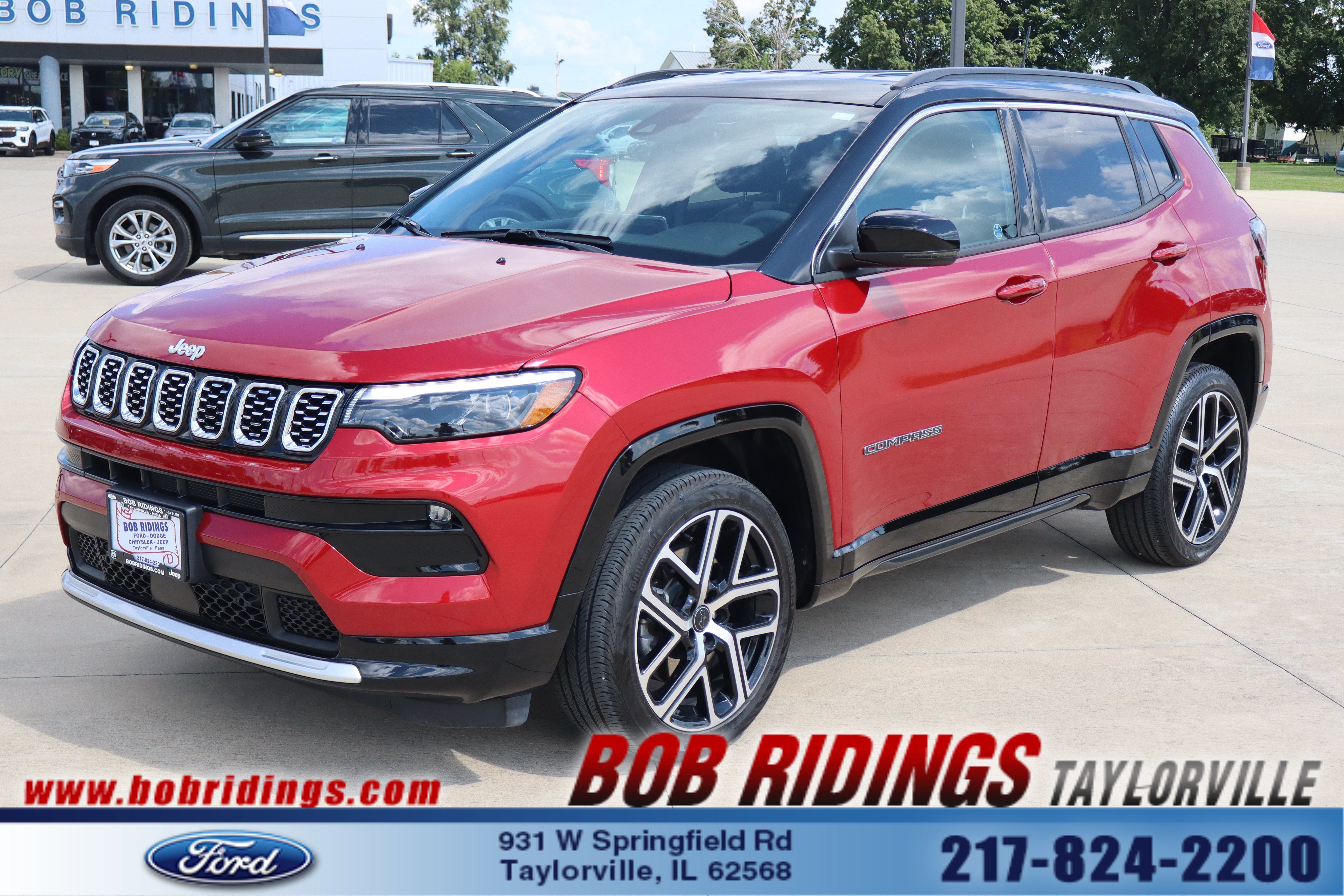 Used 2025 Jeep Compass Limited w/ Elite Group AWD/4WD image 1