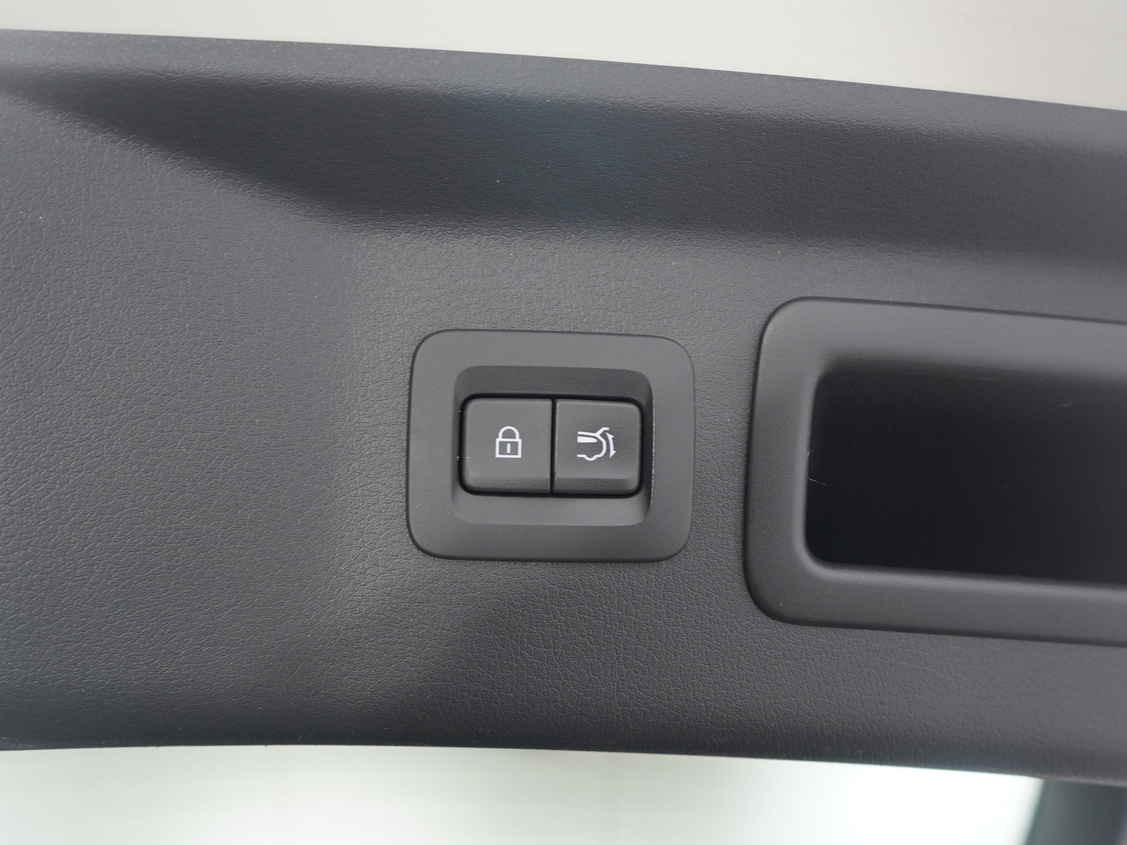 Certified 2024 MAZDA CX-90 3.3 Turbo w/ Premium Plus Pkg image 12