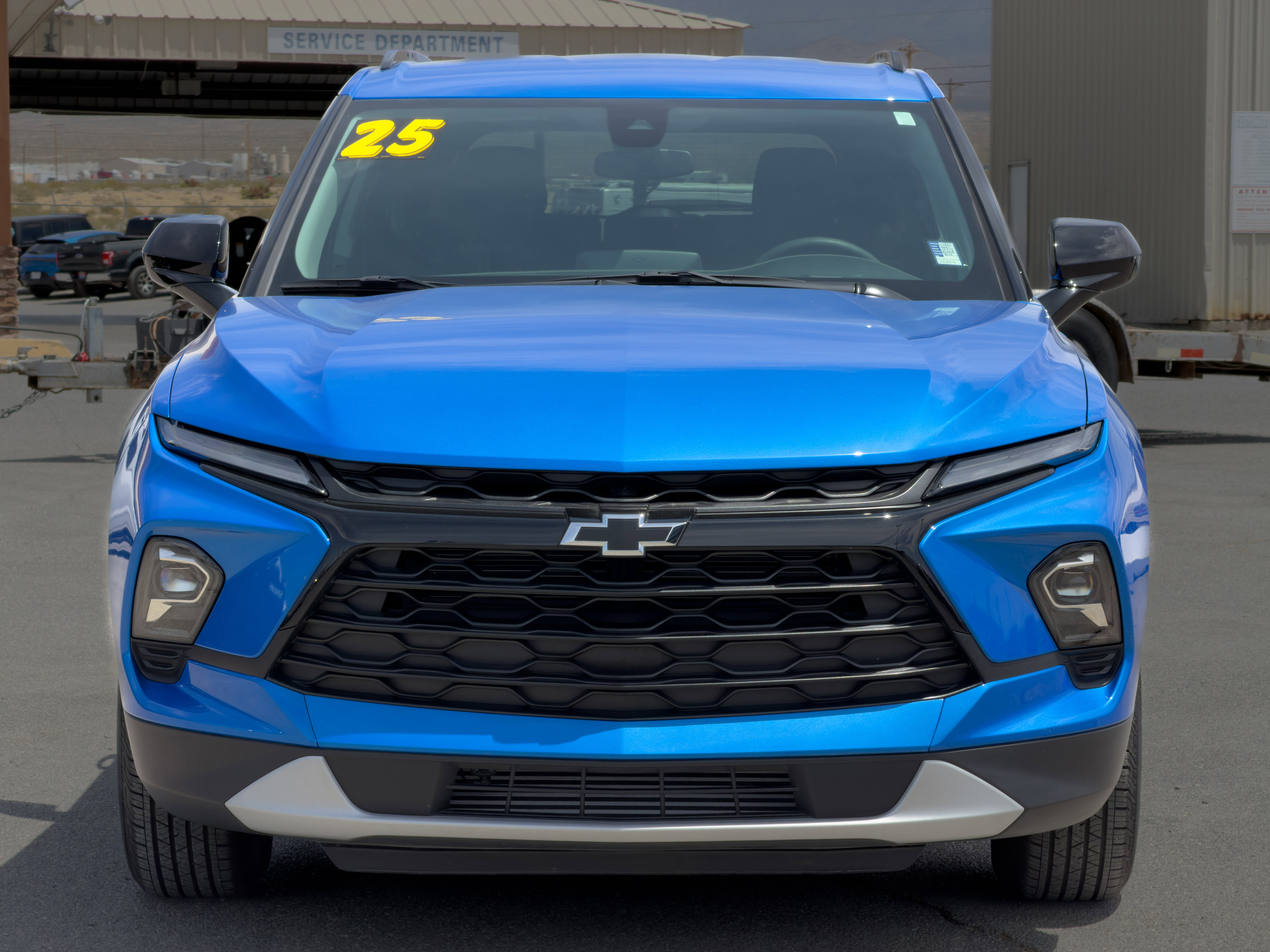Used 2025 Chevrolet Blazer LT w/ Midnight/Sport Edition FWD image 8