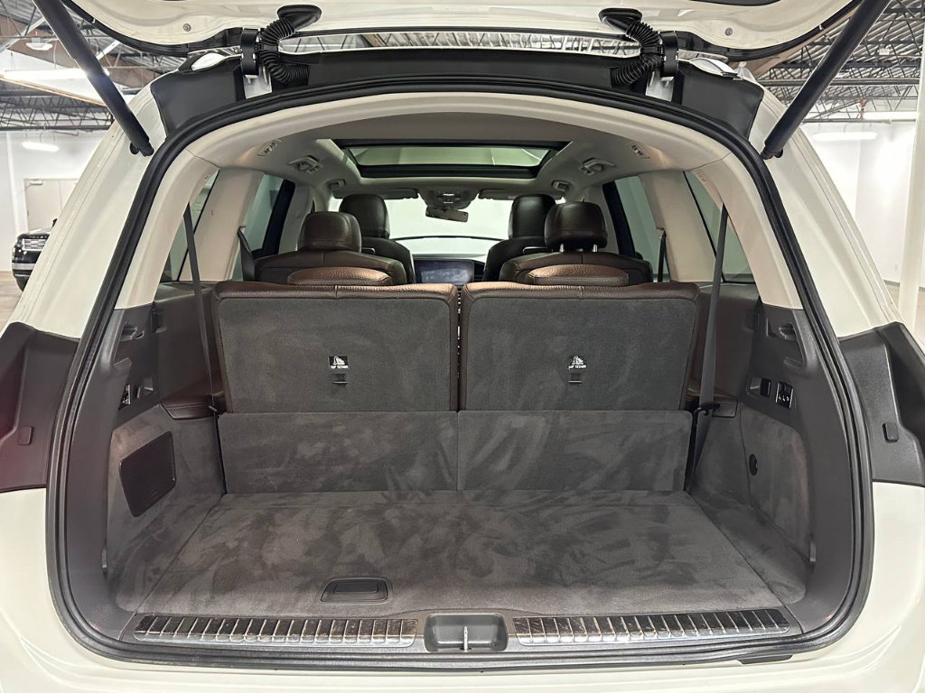 Used 2020 Mercedes-Benz GLS 580 4MATIC image 15